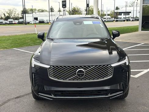 New 2026 Volvo XC90 B6 Plus AWD/4WD image 5