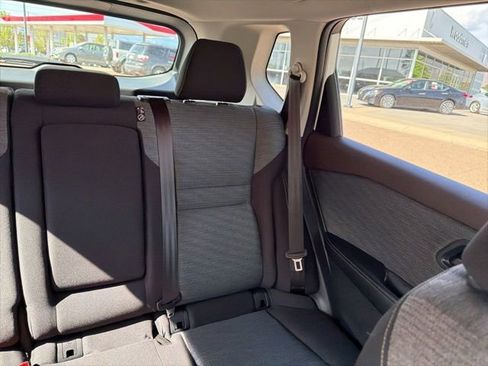 Used 2021 Nissan Rogue S FWD image 21