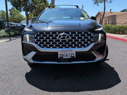 Used 2021 Hyundai Santa Fe Limited AWD/4WD image 2