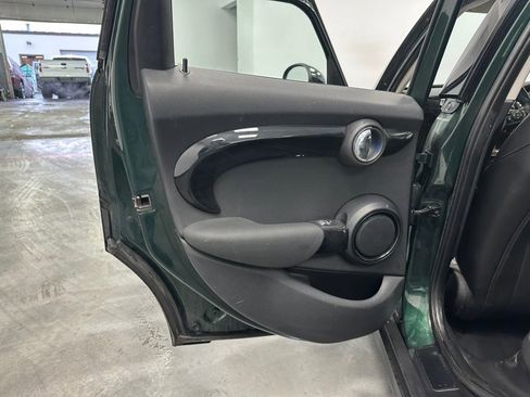 Used 2019 MINI Cooper S w/ Storage Package image 30