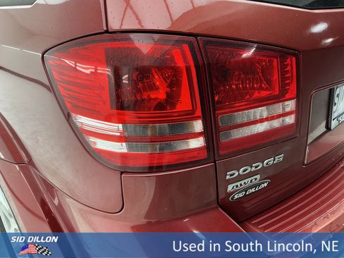 Used 2009 Dodge Journey SXT w/ Flexible Seating Group image 20