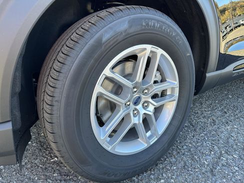 New 2026 Ford Explorer Active image 9