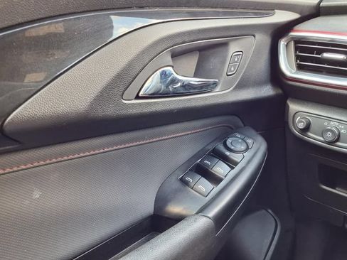 Used 2023 Chevrolet TrailBlazer RS FWD image 20