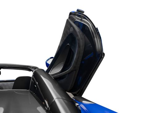 Used 2020 McLaren 600LT Spider RWD image 45