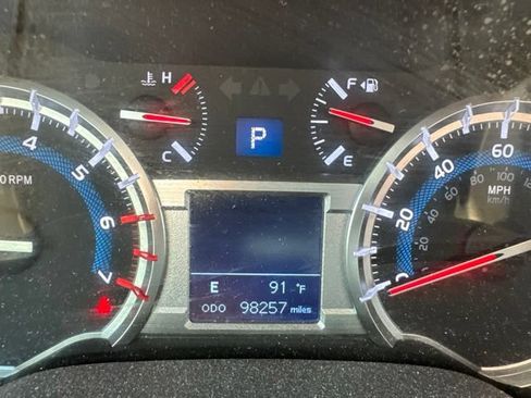 Used 2019 Toyota 4Runner SR5 Premium AWD/4WD image 12
