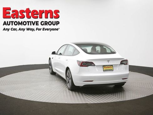 Used 2023 Tesla Model 3 Standard Range image 94