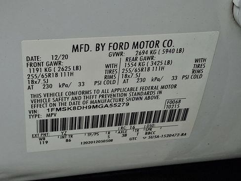 Used 2021 Ford Explorer XLT image 27