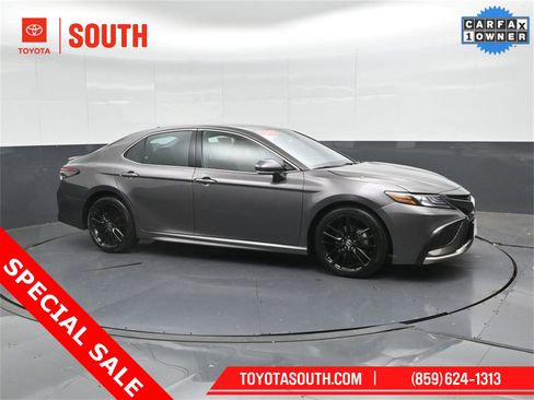 Used 2023 Toyota Camry XSE image 1