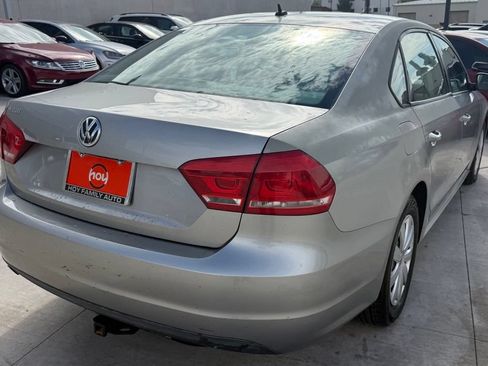 Used 2013 Volkswagen Passat 2.5 S FWD image 9