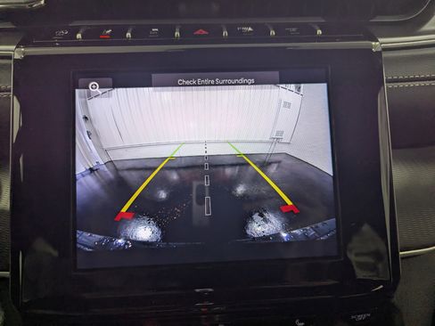 New 2025 Jeep Grand Cherokee Altitude image 30