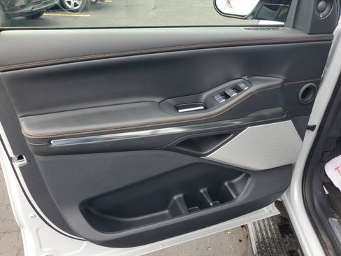 New 2026 Lincoln Navigator Black Label image 8