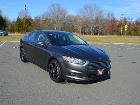 Used 2016 Ford Fusion SE w/ Equipment Group 202A image 54