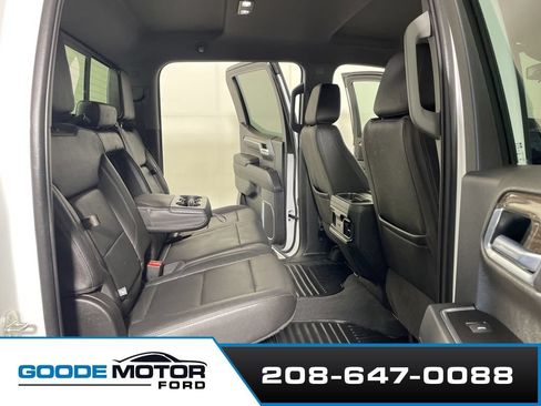 Used 2022 Chevrolet Silverado 1500 RST w/ Convenience Package II AWD/4WD image 23