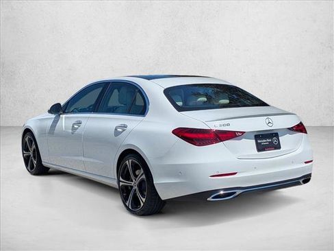 Used 2025 Mercedes-Benz C 300 Sedan image 9