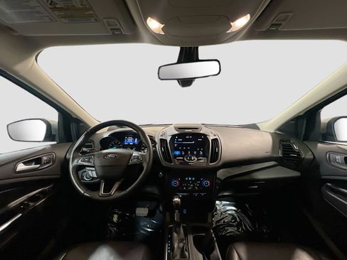 Used 2017 Ford Escape Titanium image 16