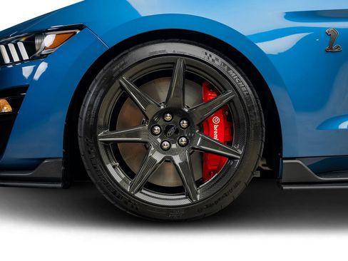 Used 2021 Ford Mustang Shelby GT500 w/ Carbon Fiber Track Pack image 28