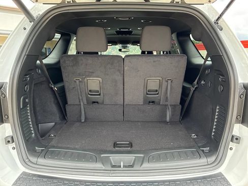 Used 2025 Dodge Durango R/T w/ Trailer Tow Group IV AWD/4WD image 23