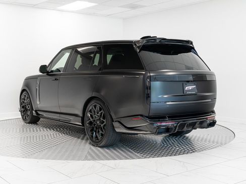 Used 2024 Land Rover Range Rover Long Wheelbase SE AWD/4WD image 2