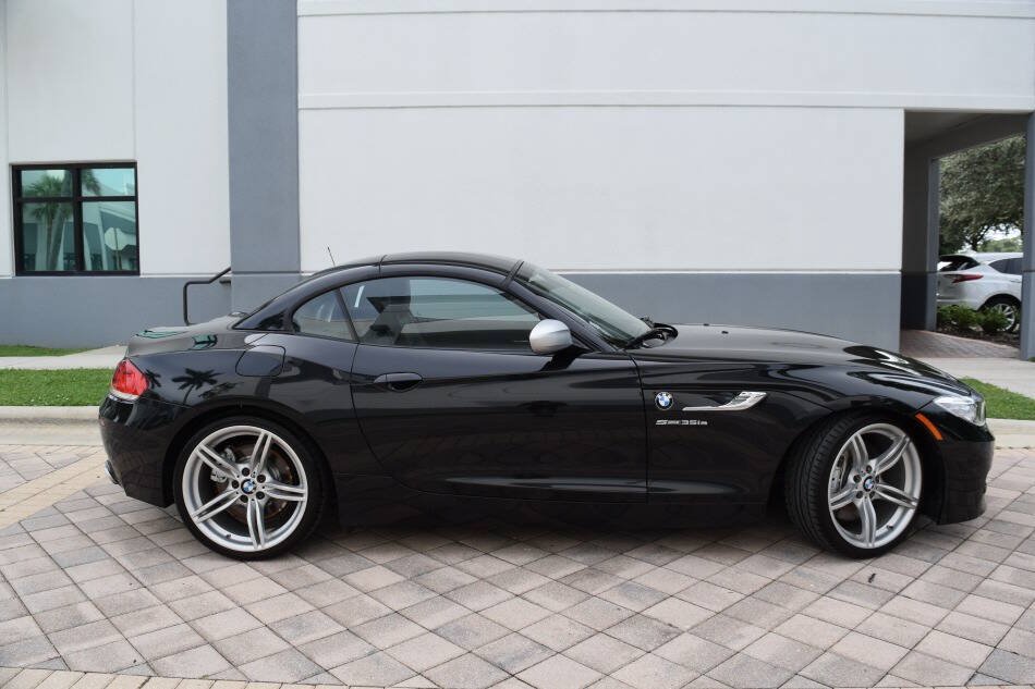 Used 2014 BMW Z4 sDrive35is RWD image 9