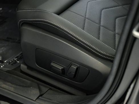 Used 2026 BMW 228i w/ Premium Package FWD image 24