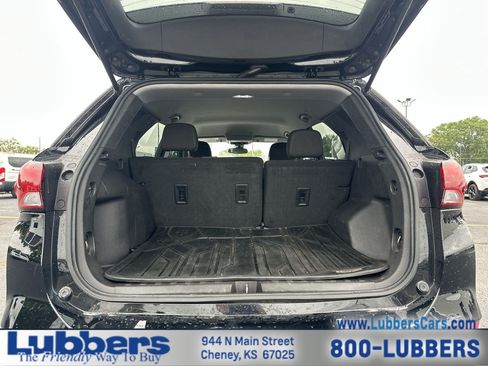 Used 2024 Chevrolet Equinox LS w/ LS Convenience Package FWD image 20