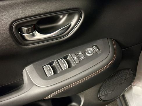 Used 2024 Honda HR-V Sport image 23