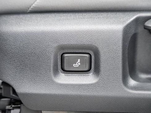 New 2026 Toyota Tacoma SR5 image 34