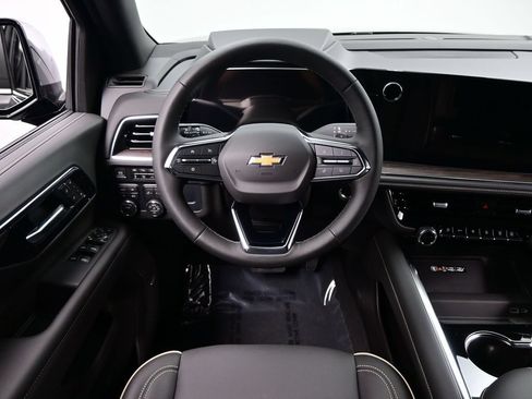 New 2026 Chevrolet Suburban Premier AWD/4WD image 10