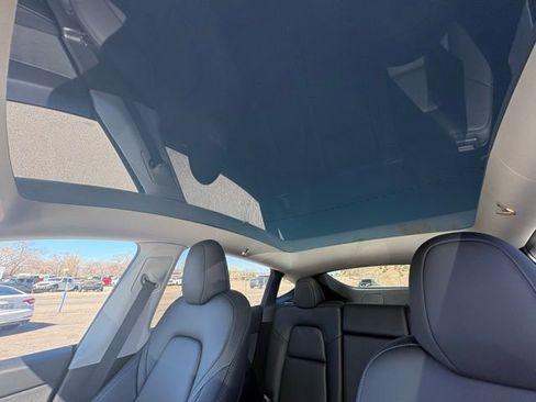 Used 2024 Tesla Model Y Long Range image 19