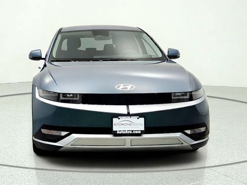 Used 2024 Hyundai Ioniq 5 SEL AWD/4WD image 2