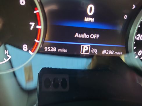 Used 2024 Nissan Sentra SR FWD image 25