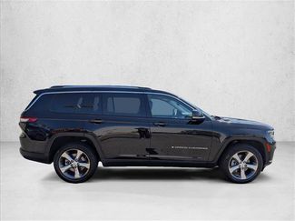 Used 2021 Jeep Grand Cherokee L Limited AWD/4WD video 4
