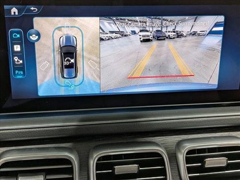 New 2026 Mercedes-Benz GLS 580 4MATIC image 12