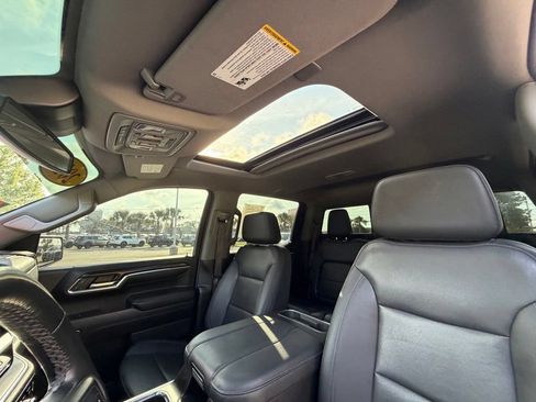 Used 2024 GMC Sierra 1500 SLT w/ SLT Premium Plus Package AWD/4WD image 24