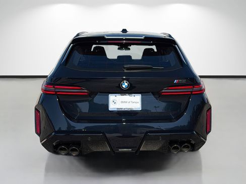 New 2027 BMW M5 Touring AWD/4WD image 4