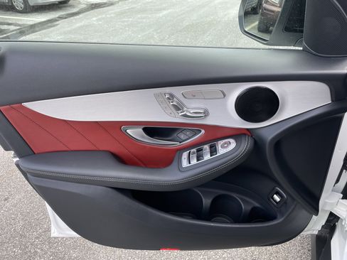 Used 2022 Mercedes-Benz GLC 300 4MATIC image 12