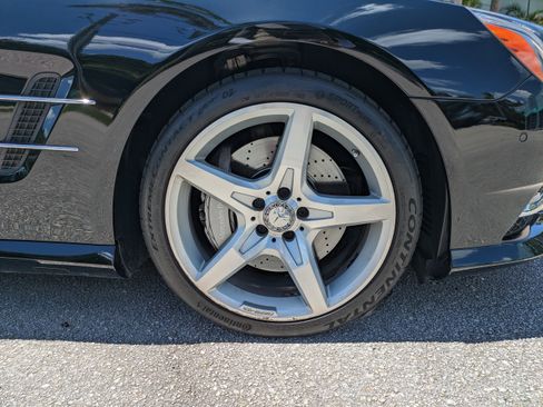 Used 2015 Mercedes-Benz SL 400 image 11