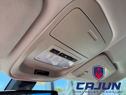 Used 2017 GMC Canyon SLE RWD image 12