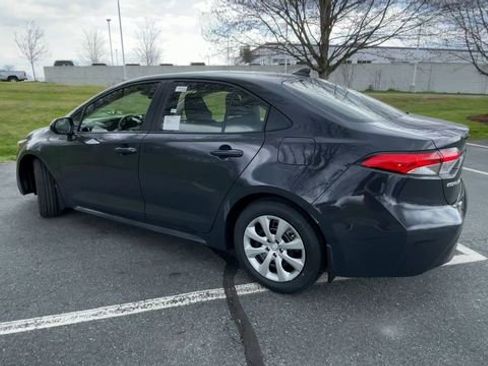 New 2026 Toyota Corolla LE FWD image 6