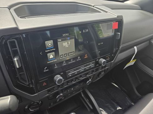 New 2026 Nissan Frontier SV w/ All-Weather Content Package AWD/4WD image 15