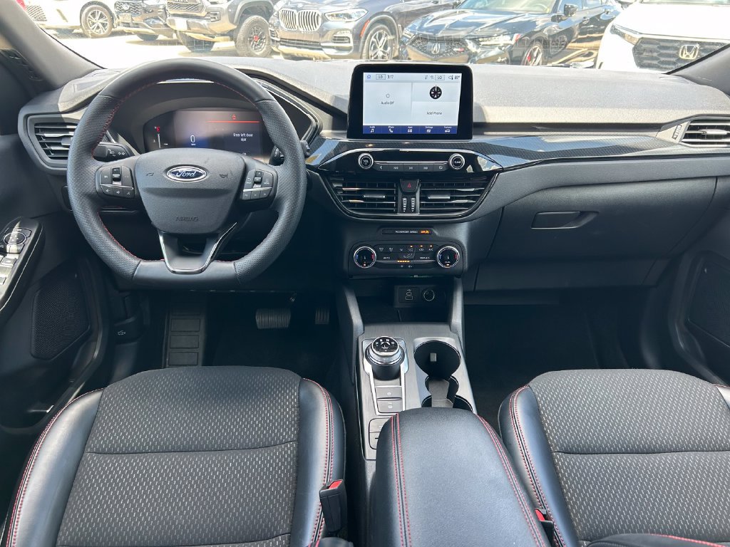 Used 2025 Ford Escape ST-Line FWD image 15