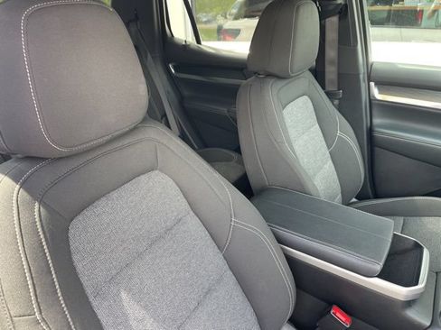 Used 2025 GMC Terrain Elevation AWD/4WD image 9
