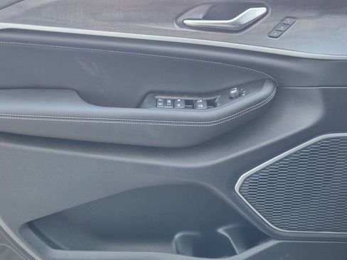New 2026 Jeep Grand Cherokee L Limited AWD/4WD image 17