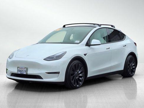Used 2022 Tesla Model Y Performance AWD/4WD image 8