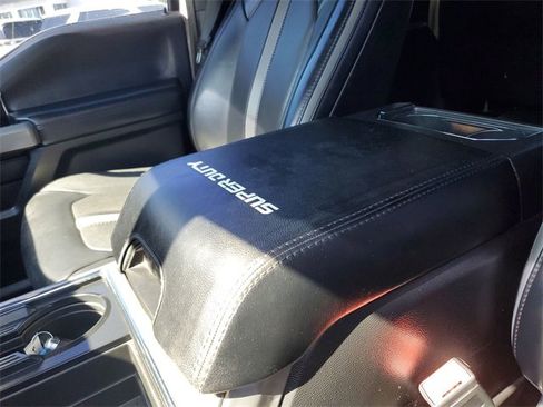 Used 2019 Ford F250 Platinum w/ Platinum Ultimate Package image 28
