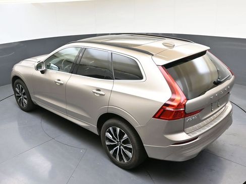 Certified 2023 Volvo XC60 B5 Core image 38