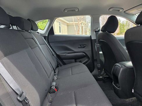 Used 2024 Hyundai Kona SE image 25