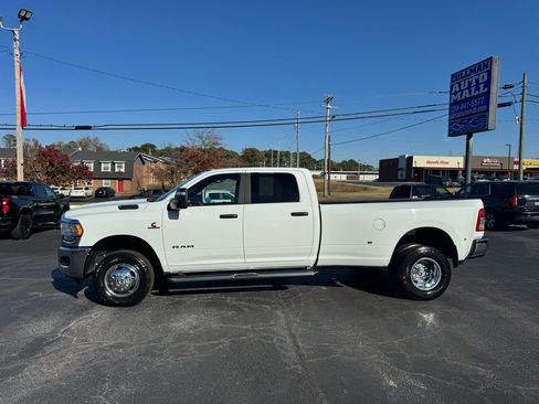 Used 2024 RAM 3500 Big Horn image 2