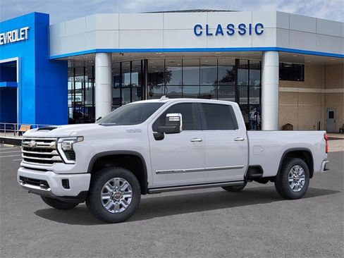 New 2026 Chevrolet Silverado 2500 High Country w/ High Country Premium Package AWD/4WD image 2