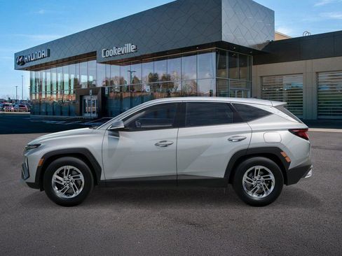 New 2026 Hyundai Tucson SE FWD image 3